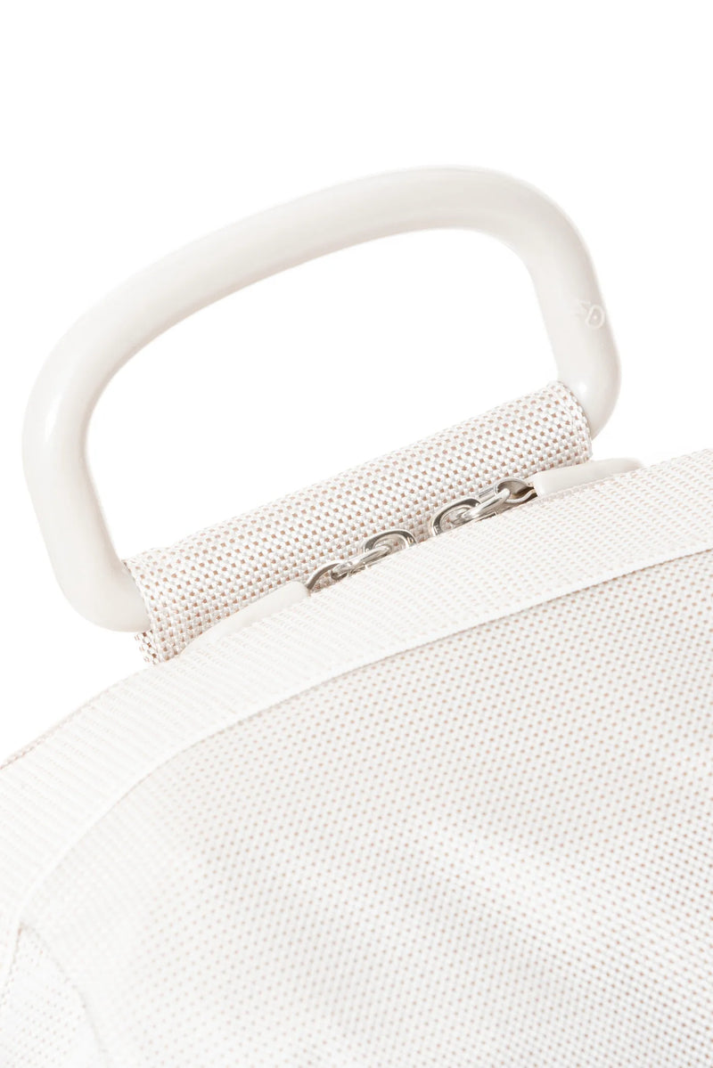 Mandarina Duck τσάντα πλάτης MD20 medium white cap QMTT2_09E