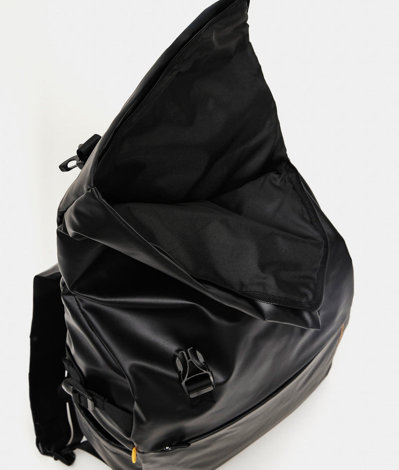 Mandarina Duck σακίδιο πλάτης eco coated με ιμάντες μαύρο