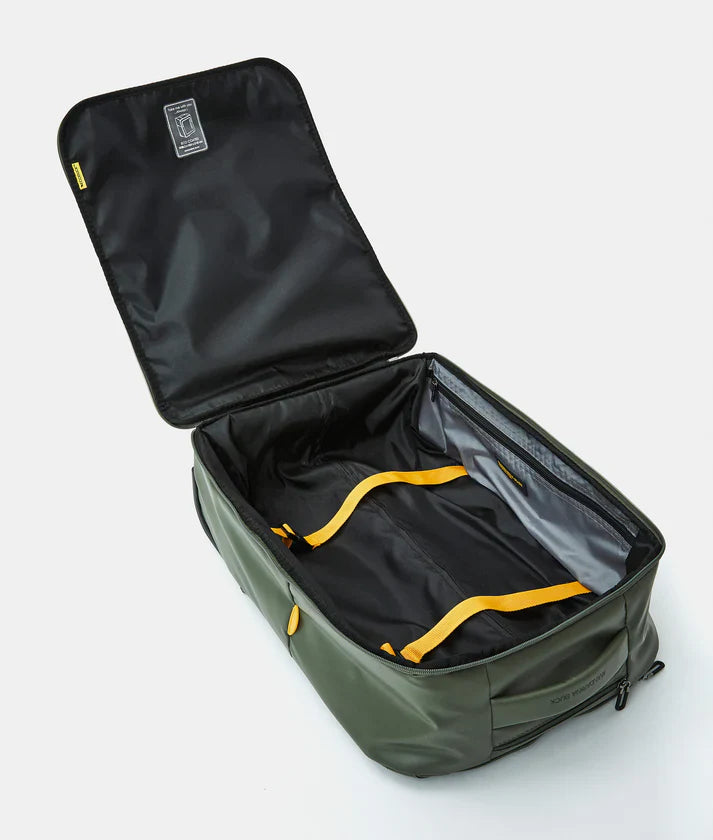 Mandarina Duck τσάντα πλάτης + trolley Pine Green P10OSV06-A78